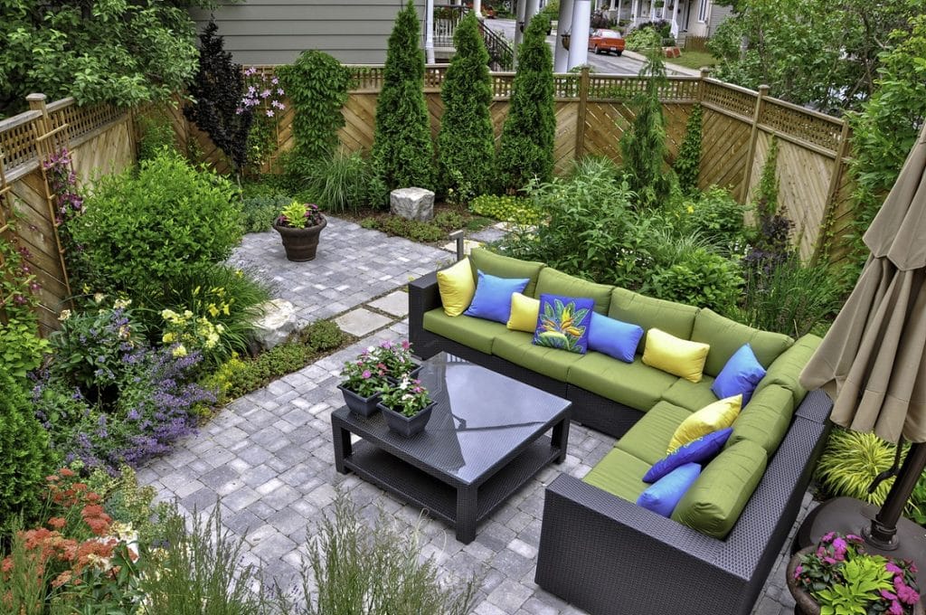 urban backyard garden